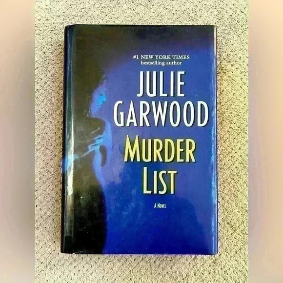 Murder List - A Novel by Julie Garwood - Picture 1 of 7